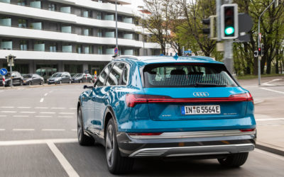 Audi networks with traffic lights in Europe